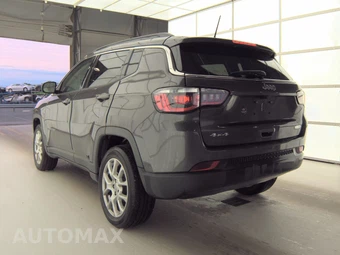 2022 Jeep Compass Latitude Lux - miniatura 6