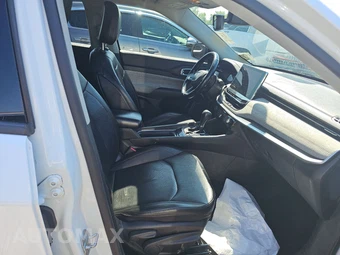 2022 Jeep Compass Latitude Lux - miniatura 8