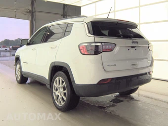 2022 Jeep Compass Latitude Lux - miniatura 6