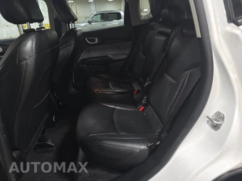 2022 Jeep Compass Latitude Lux - miniatura 13