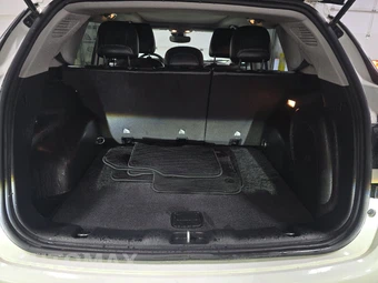 2022 Jeep Compass Latitude Lux - miniatura 16