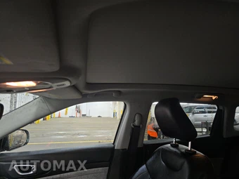 2022 Jeep Compass Latitude Lux - miniatura 18