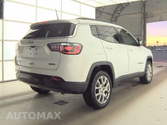 2022 Jeep Compass Latitude Lux - miniatura 4