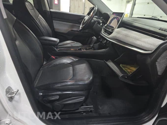 2022 Jeep Compass Latitude Lux - miniatura 8