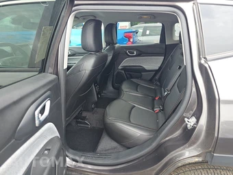 2022 Jeep Compass Latitude Lux - miniatura 19