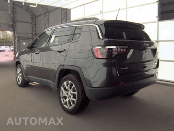 2022 Jeep Compass Latitude Lux - miniatura 8