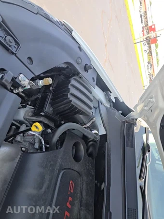 2022 Jeep Compass Latitude Lux - miniatura 18