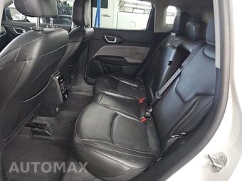 2022 Jeep Compass Latitude Lux - miniatura 13