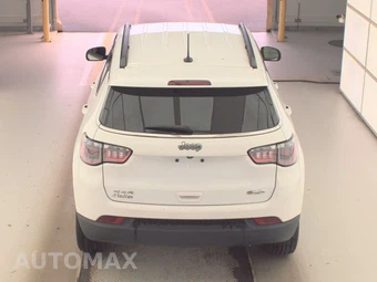 2022 Jeep Compass Latitude Lux - miniatura 5