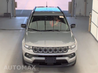 2022 Jeep Compass Latitude Lux - miniatura 2