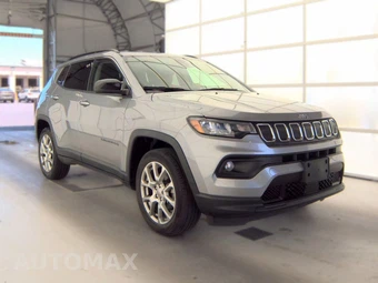 2022 Jeep Compass Latitude Lux - miniatura 3