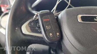 2022 Jeep Compass Latitude Lux - miniatura 19