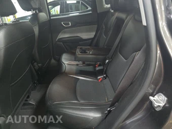 2022 Jeep Compass Latitude Lux - miniatura 13