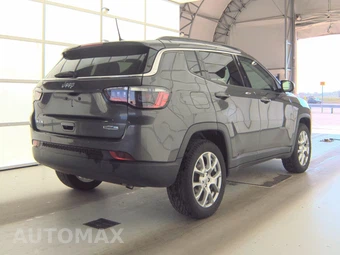 2022 Jeep Compass Latitude Lux - miniatura 4