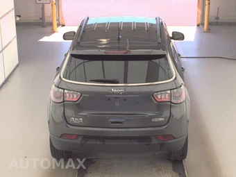 2022 Jeep Compass Latitude Lux - miniatura 5