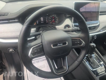 2022 Jeep Compass Latitude Lux - miniatura 10