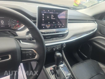 2022 Jeep Compass Latitude Lux - miniatura 11
