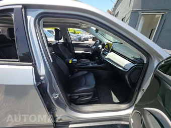 2022 Jeep Compass Latitude Lux - miniatura 18