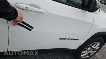 2022 Jeep Compass Latitude Lux - miniatura 21