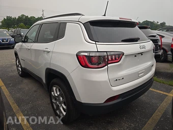 2022 Jeep Compass Latitude Lux - miniatura 6