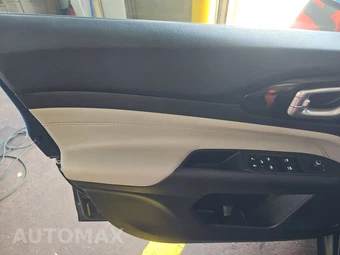 2022 Jeep Compass Limited - miniatura 9