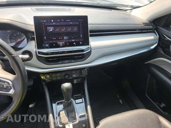 2022 Jeep Compass Limited - miniatura 10