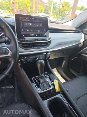 2022 Jeep Compass Limited - miniatura 10