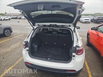 2022 Jeep Compass Limited - miniatura 16