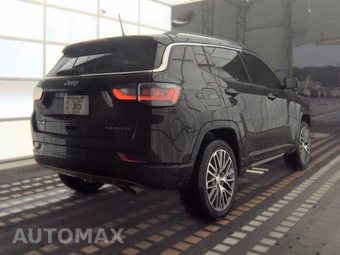2022 Jeep Compass Limited - miniatura 4