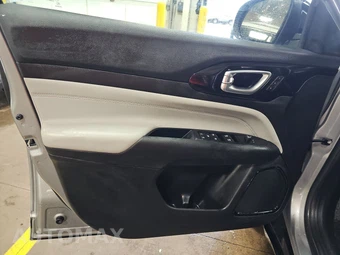 2022 Jeep Compass Limited - miniatura 9