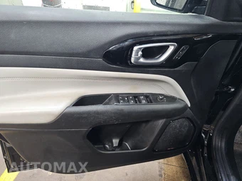 2022 Jeep Compass Limited - miniatura 9