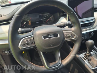 2022 Jeep Compass Limited - miniatura 10