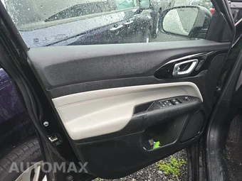 2022 Jeep Compass Limited - miniatura 9