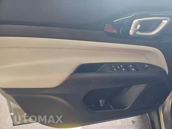 2022 Jeep Compass Limited - miniatura 9