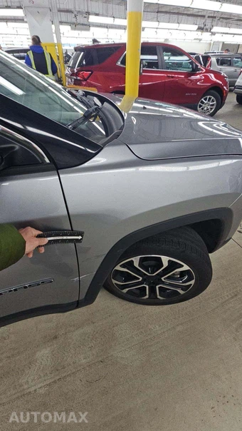 2022 Jeep Compass Limited - miniatura 30