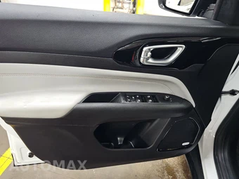 2022 Jeep Compass Limited - miniatura 9