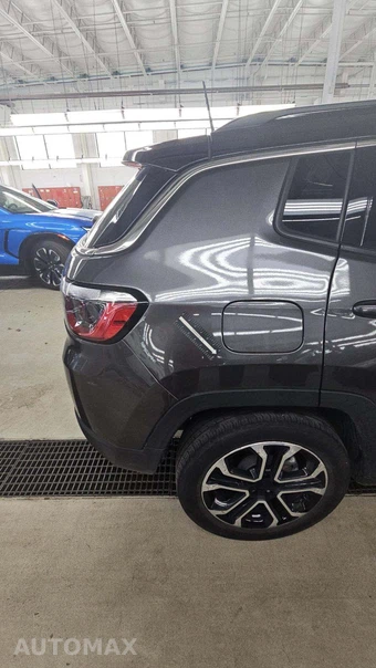 2022 Jeep Compass Limited - miniatura 30