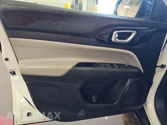 2022 Jeep Compass Limited - miniatura 9