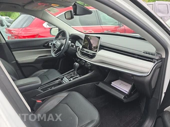 2022 Jeep Compass Limited - miniatura 8