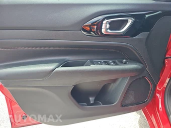 2022 Jeep Compass Red Edition - miniatura 9
