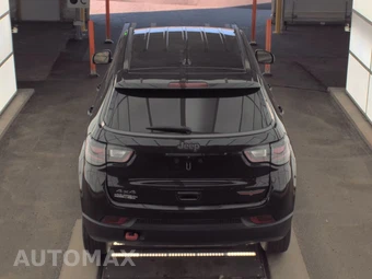 2022 Jeep Compass Trailhawk - miniatura 5