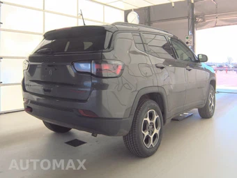 2022 Jeep Compass Trailhawk - miniatura 4