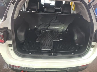2022 Jeep Compass Trailhawk - miniatura 16