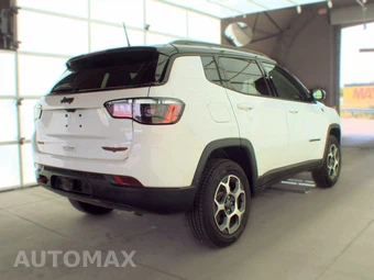 2022 Jeep Compass Trailhawk - miniatura 4