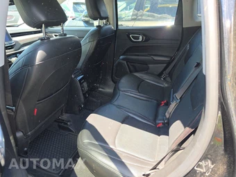 2022 Jeep Compass Trailhawk - miniatura 13