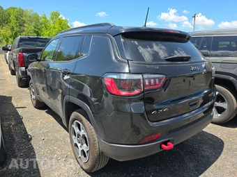 2022 Jeep Compass Trailhawk - miniatura 6