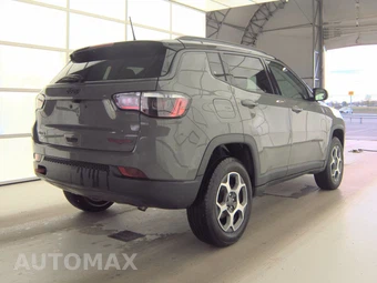 2022 Jeep Compass Trailhawk - miniatura 4
