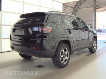 2022 Jeep Compass Trailhawk - miniatura 4