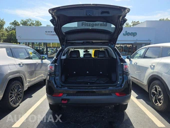 2022 Jeep Compass Trailhawk - miniatura 14