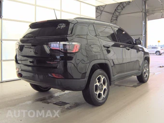 2022 Jeep Compass Trailhawk - miniatura 4